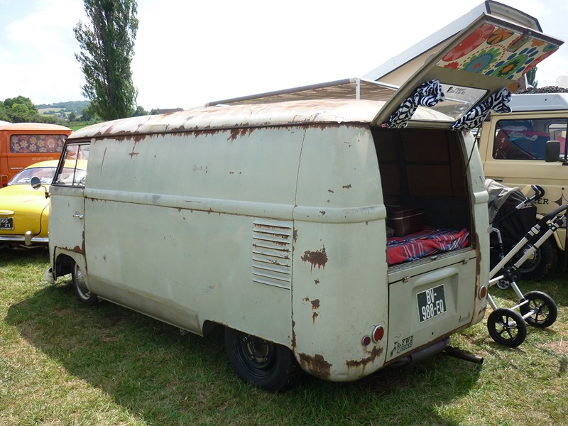 The French VW Bus Meeting - Fley 2012 2728_136
