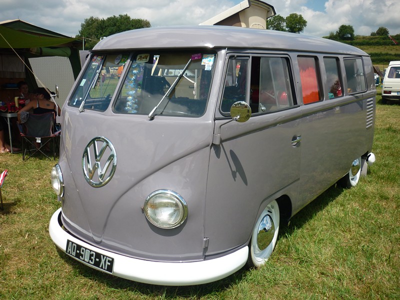 The French VW Bus Meeting - Fley 2012 2728_143