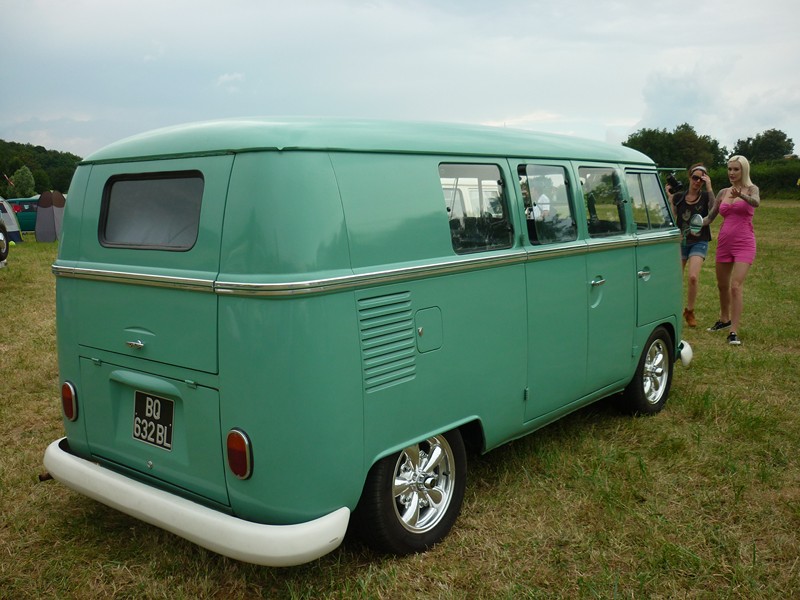 The French VW Bus Meeting - Fley 2012 2728_171