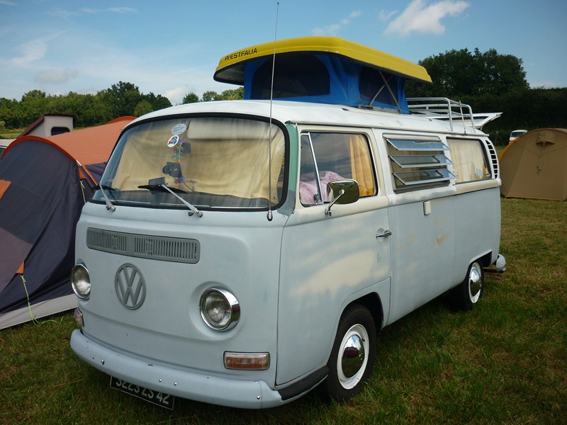 The French VW Bus Meeting - Fley 2012 2728__26