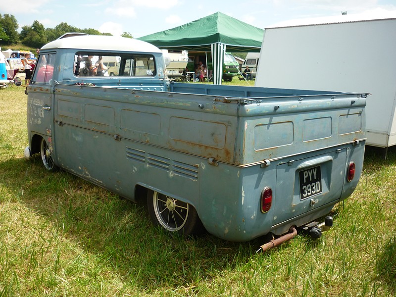 The French VW Bus Meeting - Fley 2012 2728__28