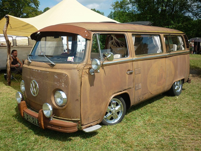 The French VW Bus Meeting - Fley 2012 2728__41