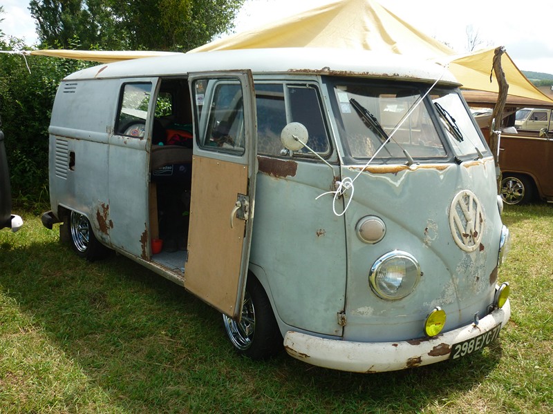The French VW Bus Meeting - Fley 2012 2728__42