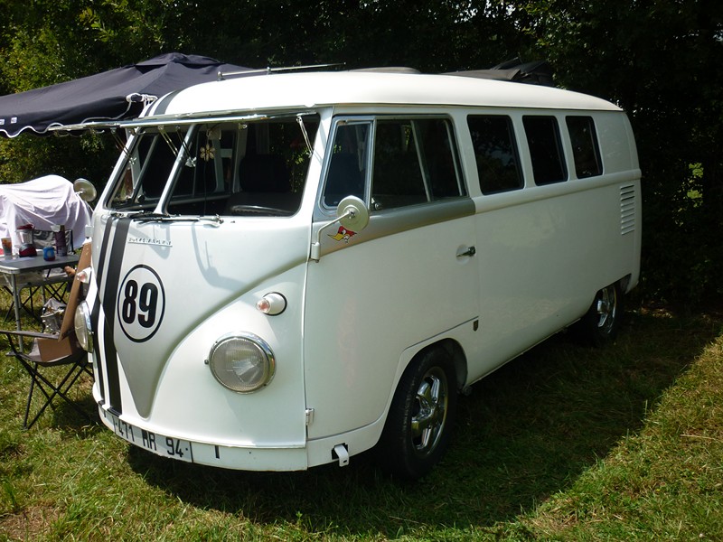 The French VW Bus Meeting - Fley 2012 2728__55