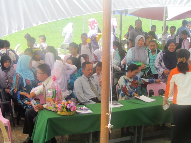 pertandingan bercerita sekolah rendah