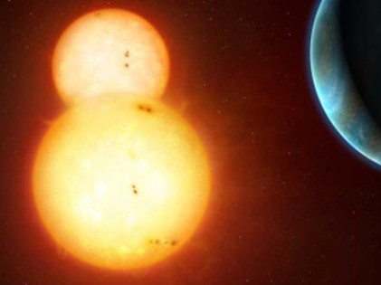 Descubren dos nuevos planetas con dos soles Planet10