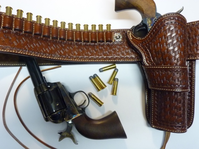 holster - "LAWMAN HOLSTER" by SLYE P1060727