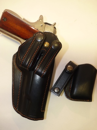 HOLSTER pour Colt 45 by SLYE P1100615