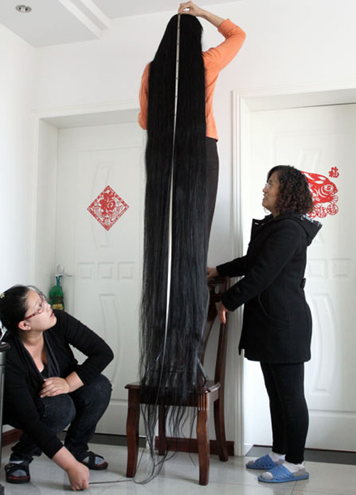 صينية يبلغ طول شعرها 2.53 متر Origin11