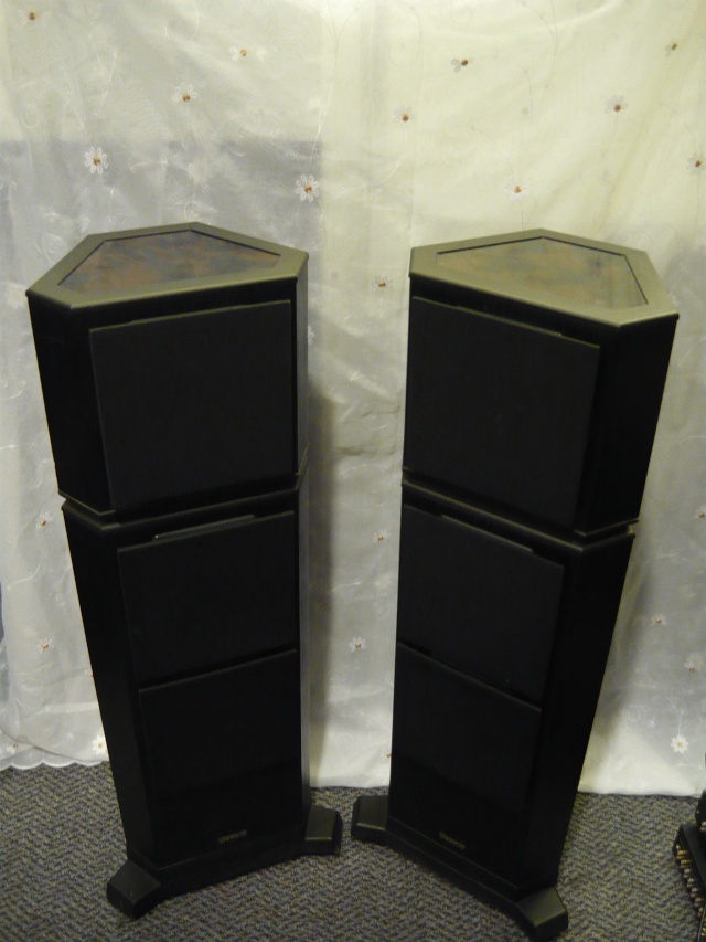 Tannoy 615 MKII floorstand speaker (used) SOLD P1070210