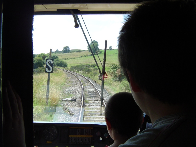 TRAIN GENTIANE EXPRESS Dsc04912