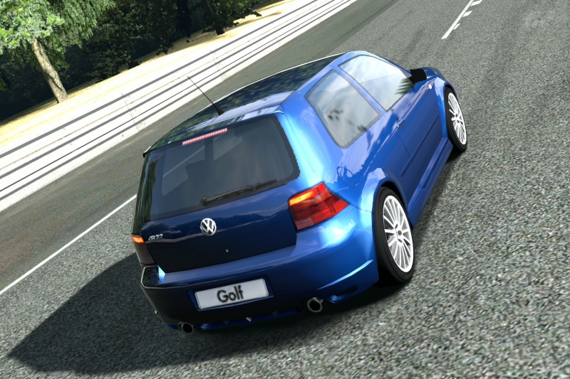 GT5 - Vw Golf IV R32 & Bmw 2002 Turbo Circui11