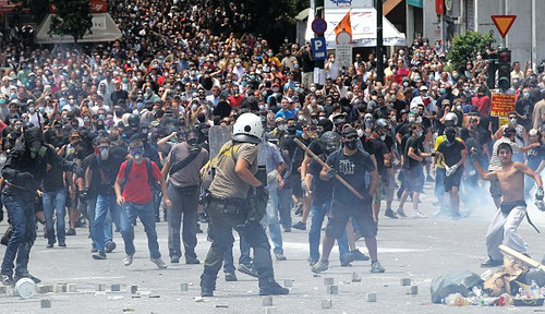 Grèce : « Nous n’aurons bientôt plus aucune raison de ne pas être violents  Arton210