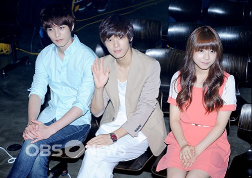 [Event] Jonghyun, Minhyuk et Juniel au Showcase des AOA ! Aoa1210