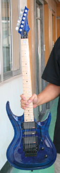 Modele de guitare signature Inophis "IS" - Inophis的签名款‏‏ "IS" Captur10