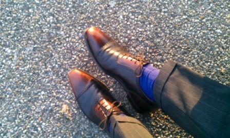 pantalon noir et chaussure marron Imag1034