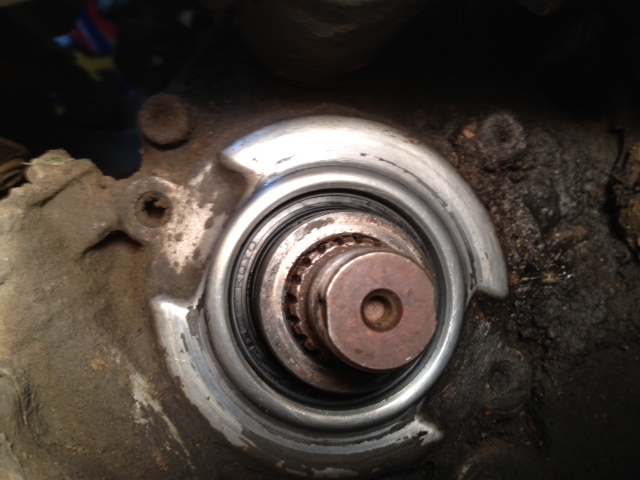 Oil leaking behind front sprocket Photo110