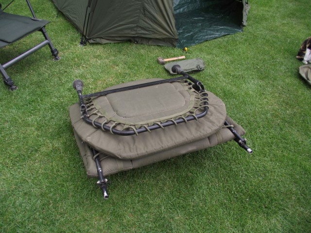 Fox Ground Tent: Easy Dome Review Bed_110