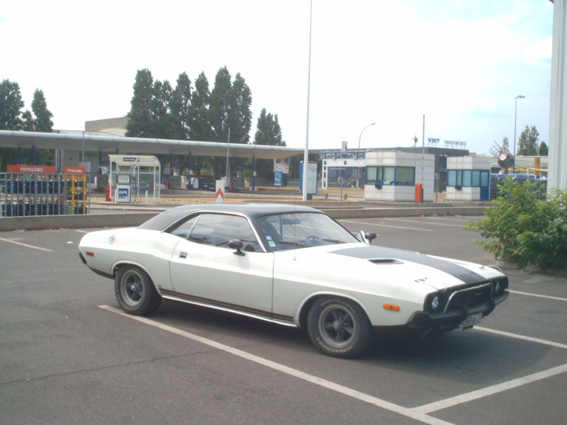 Dodge Challenger 72 Challe11