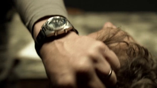La montre du jour des autres... dans les émissions télévisées - Page 23 Vlcsna15