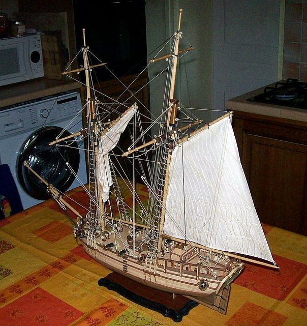 HMS Halifax 1768 [Constructo 1/35°] de Guyon Stéphane - Page 7 Halif124