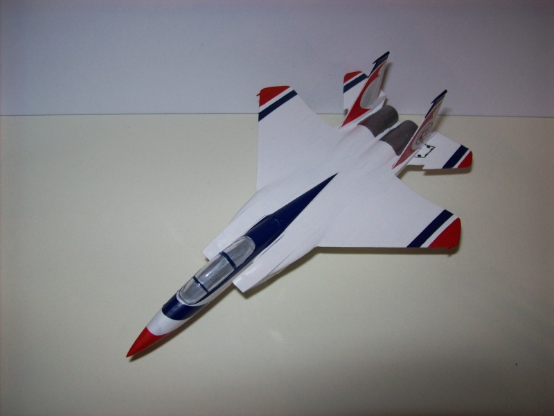 Revell 04010 - F-15A Eagle 1:144 01210