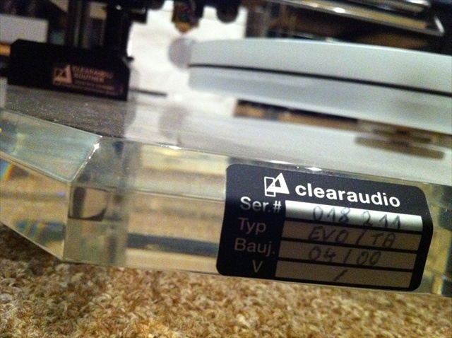Clearaudio Evolution Turntable (Sold) Cleara12
