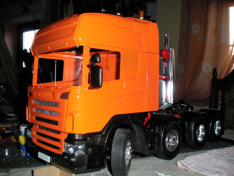 Scania Schwerlastzugmaschiene 8x4 Rimg1014