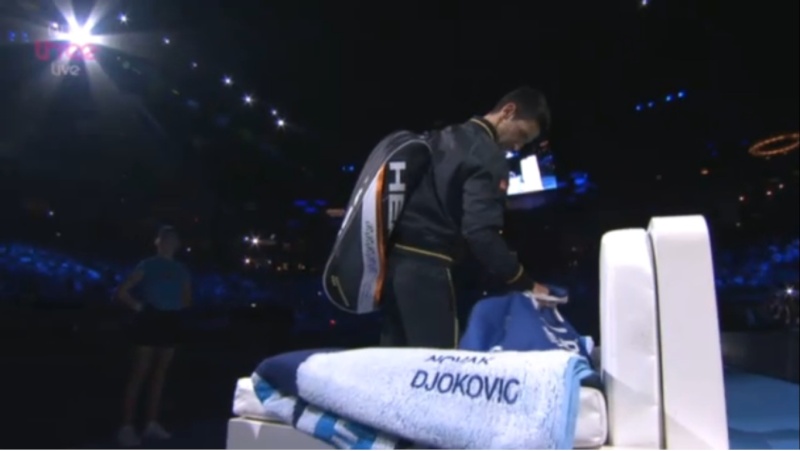 More Gamesmanship from Federer, the diva wants his chair - Page 3 Towel211