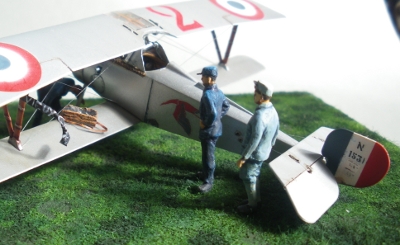 #4 Nieuport 17 Eduard 1/72°  Nieupo11