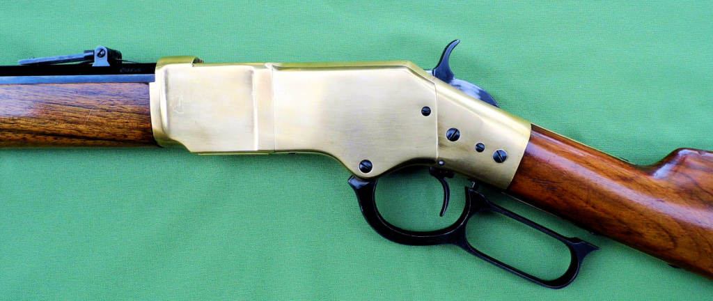 Réplique en .357magnum = mariage à vie ? Uberti23