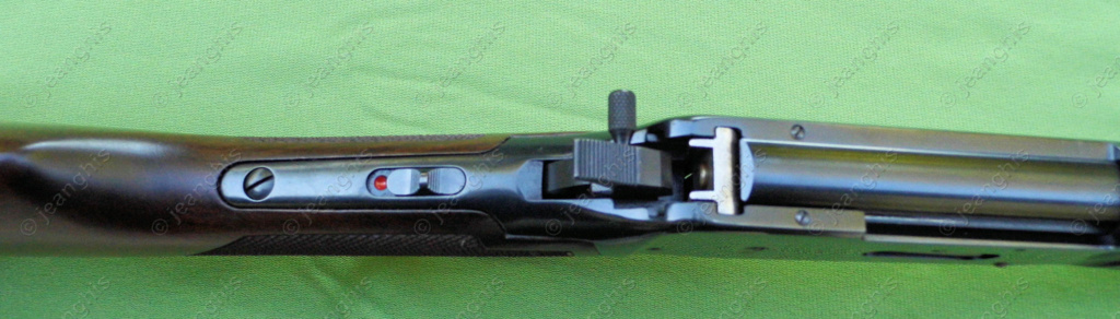 9410 - Une Winchester 1894 qui n'est pas une carabine ? oui ça existe : c'est un shotgun 9410. Winch470