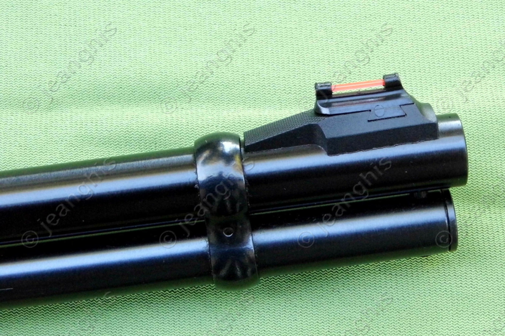 9410 - Une Winchester 1894 qui n'est pas une carabine ? oui ça existe : c'est un shotgun 9410. Winch475