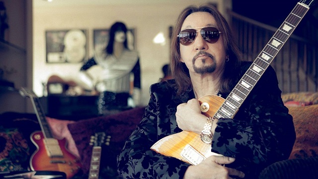 Ace Frehley News ! - Page 29 Acefre55