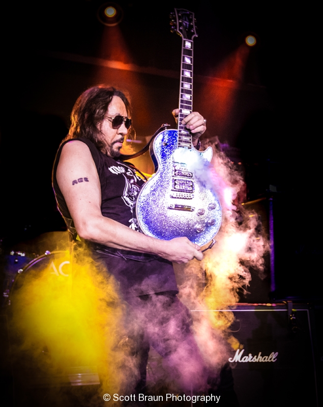 Ace Frehley News ! - Page 13 Img_4011