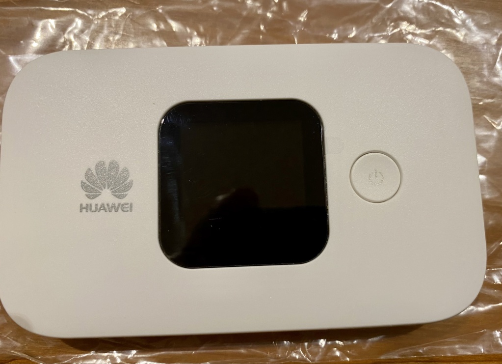 Brand New Huawei E5577C-321 4G/3G Router 84ef1110