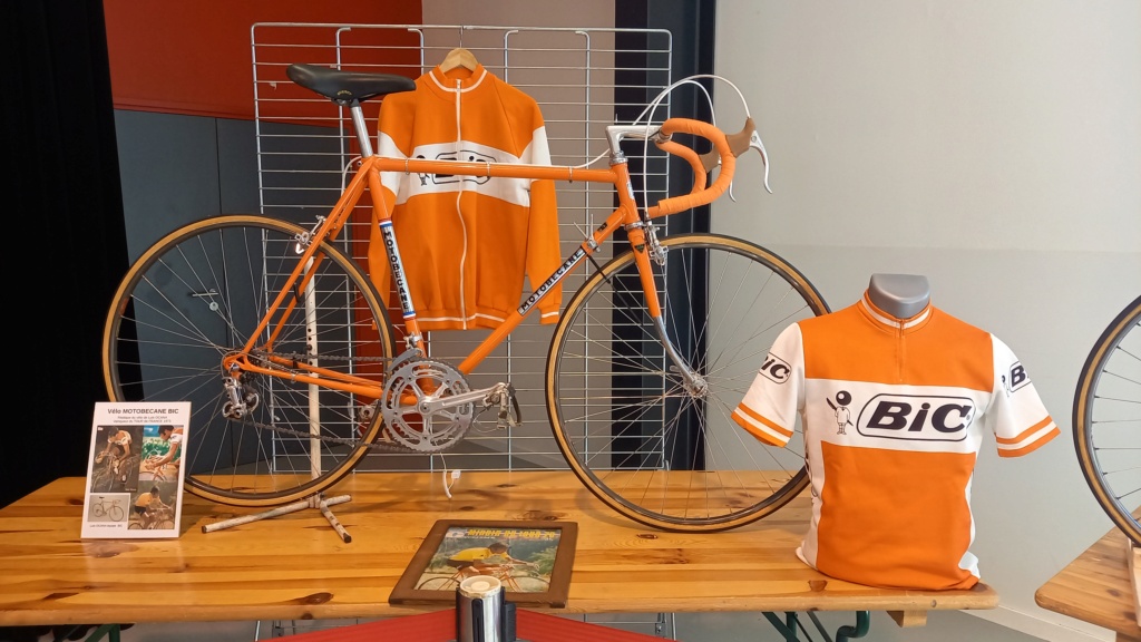 Exposition Vélo Vintage de Moidieu-Détourbe 20221119