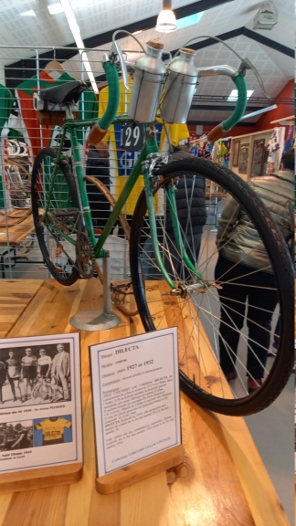 Exposition Vélo Vintage de Moidieu-Détourbe 20221124