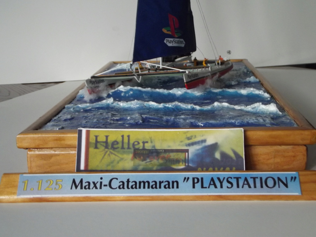 Maxi Catamaran PLAYSTATION 1/125ème Réf 80617 - Page 6 Dscf2912
