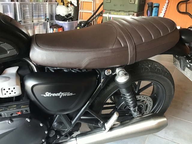 Adapter une selle de T120 sur Street twin - Page 2 B09bfc10