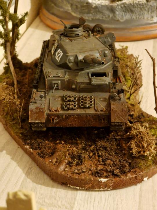 Petite présentation char panzer 1/35 Char_210