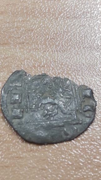 Trozo de dinero noven de Alfonso XI. Toledo 15810611