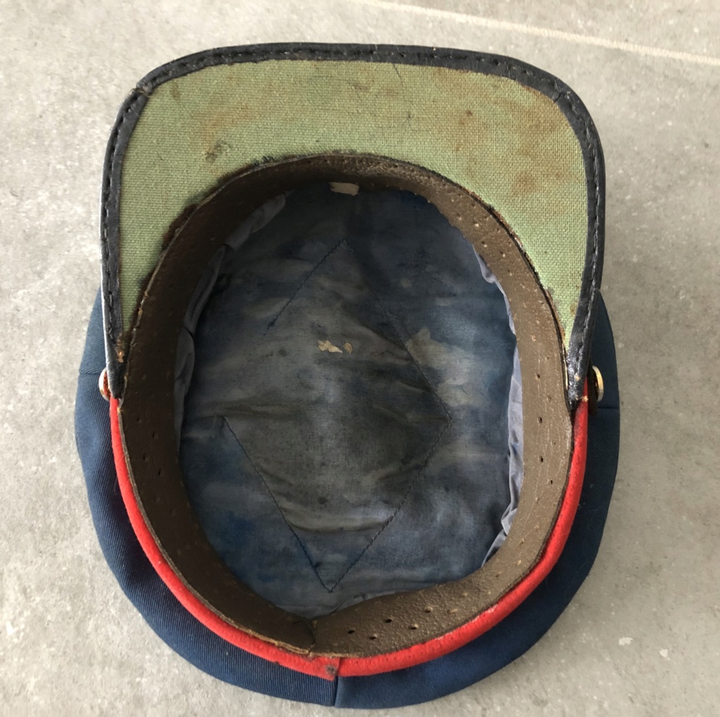 Identification casquette Russe 22f71e10