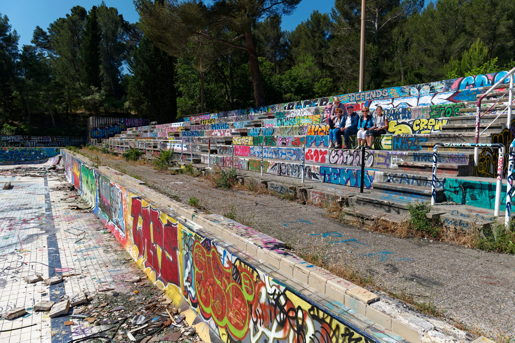 Piscine de Luminy et ruines de N-D de la Salette à Allauch