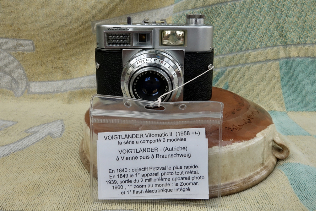 Musée : Les vieux appareils photos de Culture & Loisirs Dsc07932