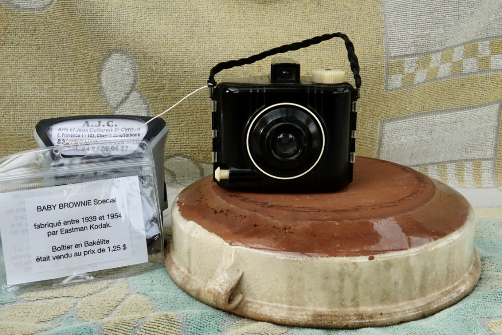 Musée : Les vieux appareils photos de Culture & Loisirs Dsc07949
