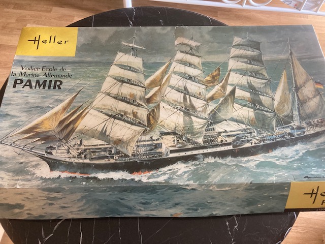 Quatre-mâts barque PAMIR 1/150ème Réf L1200 Bozyte11