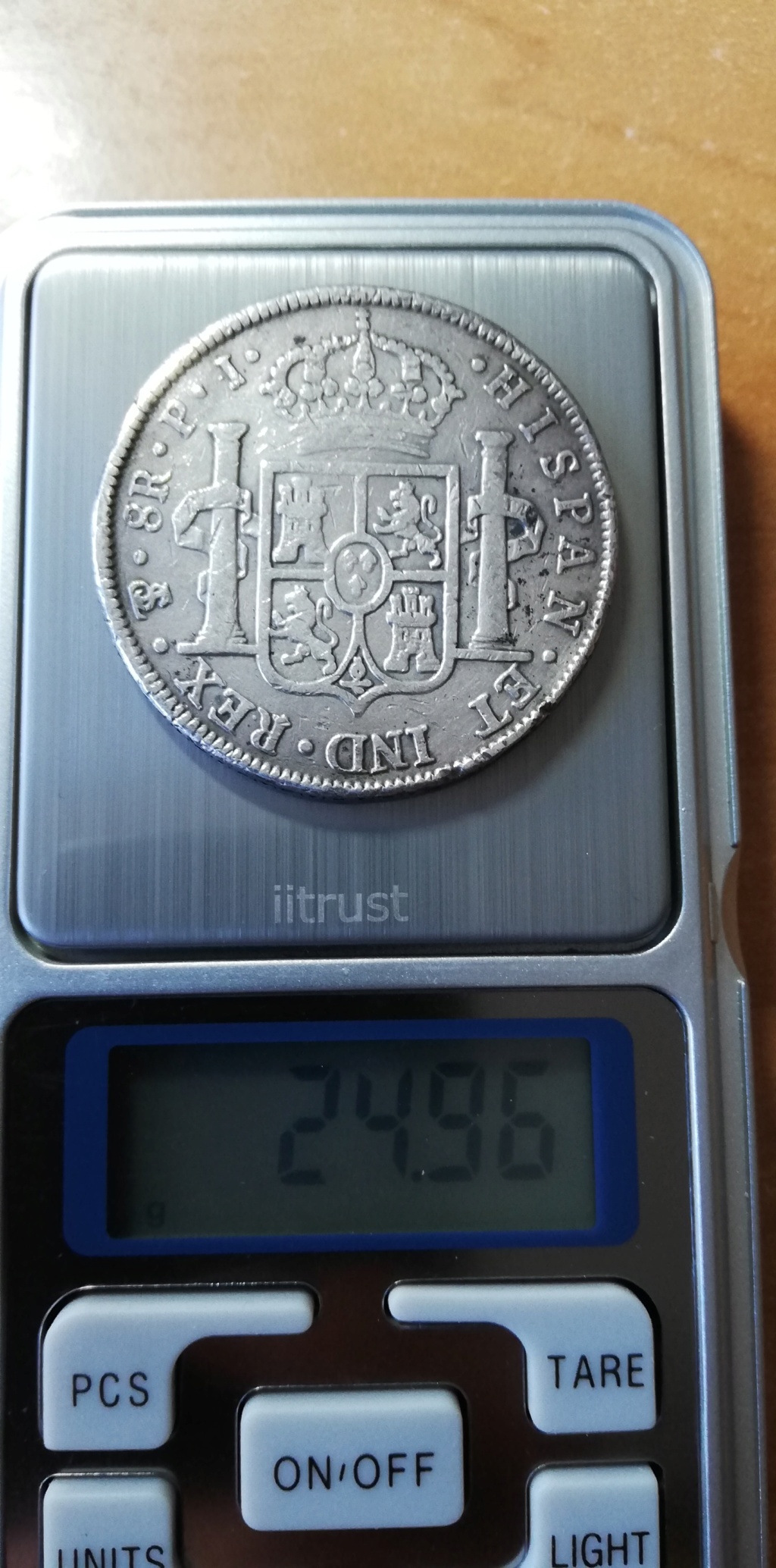 Escaso peso de 8 reales de Potosí de 1803 Img_2017