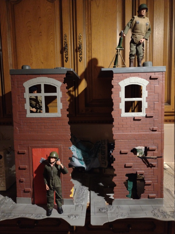 Modern day Hasbro action man diorama scenes with 1 Hasbro figure and vintage palitoy figures  Img_2794
