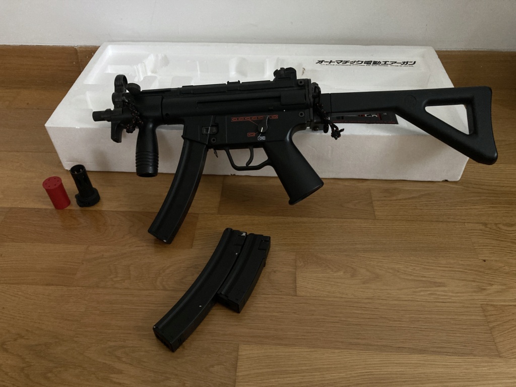 MP5K + P90 Tokyo Marui Image023